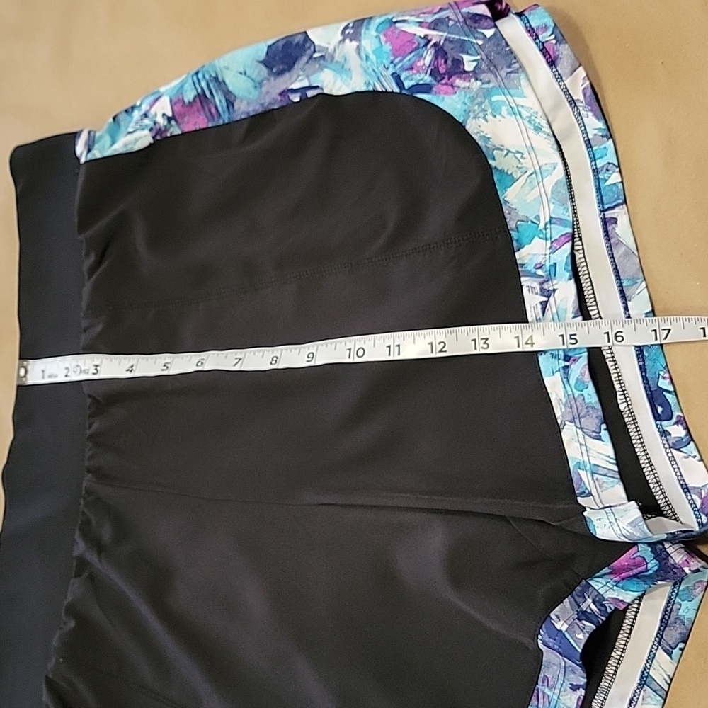 Tek Gear Size XL Black with Blue & Purple Exercise, Running Shorts, Gently Used - Picture 5 of 9